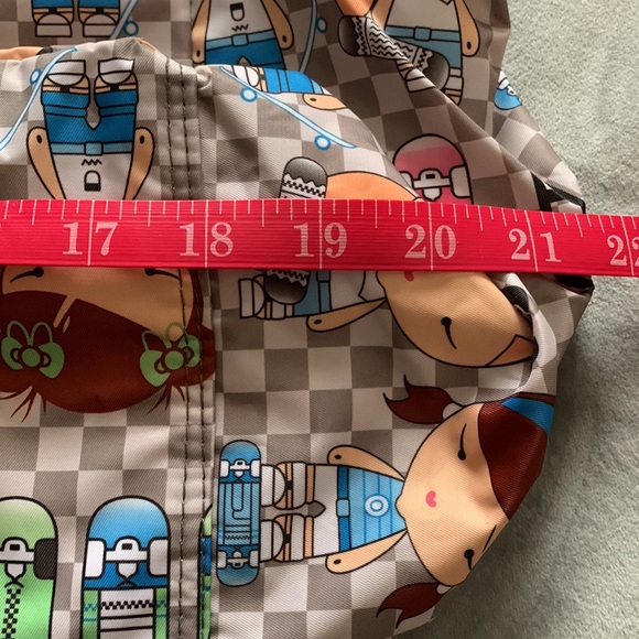 Harajuku Lovers enormous Flower Spring Travel Tote - Picture 11 of 13